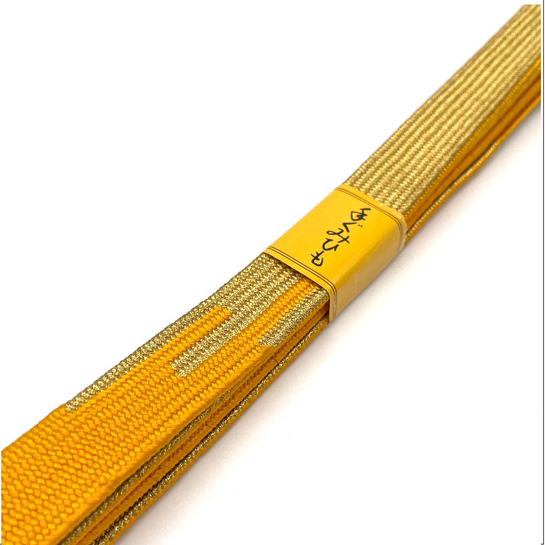 (New old stock) Obijime (belt tying) Pure silk quarter string, amber color (Chuhowan-iro) Hand-woven string New old stock Length approx. 162cm Width approx. 1.7cm Semi-formal S rank Yellow 1135002602323