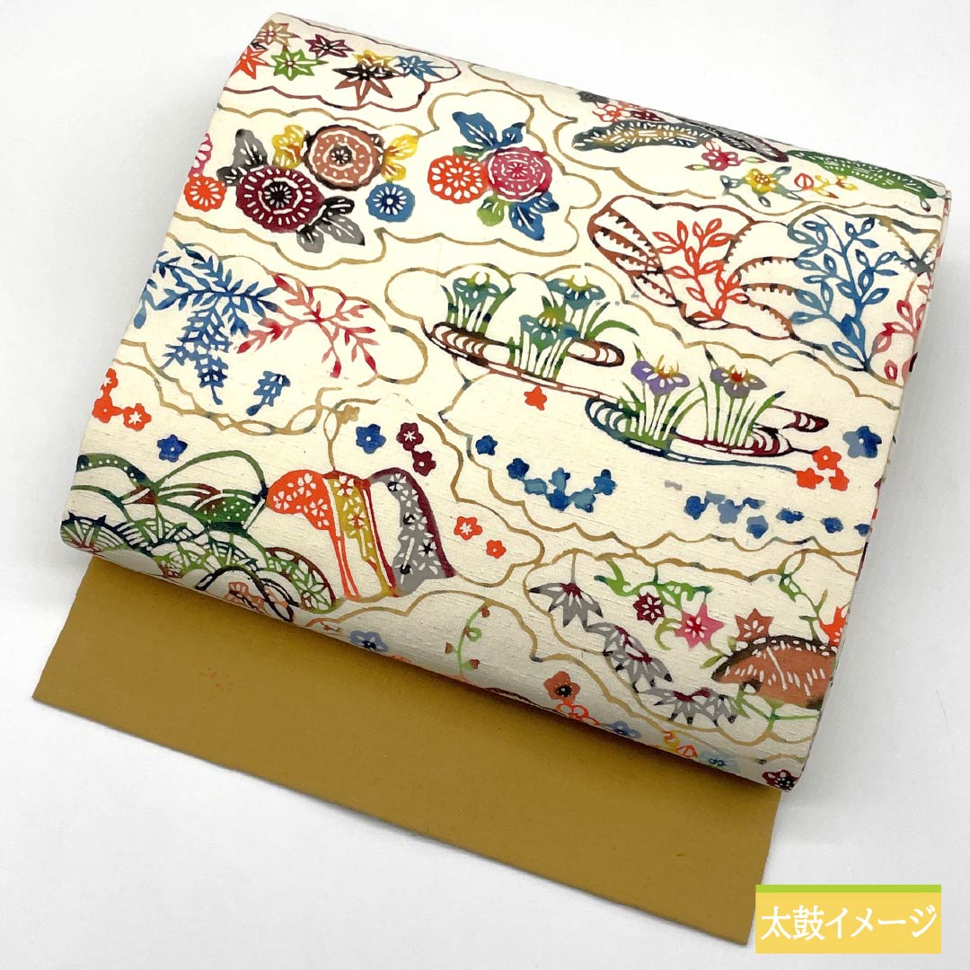 名古屋帯 生成り色（きなりいいろ） 京紅型 遠山 花模様 帯丈402cm 正絹 Aランク 全通 カジュアル クリーム系 1124008033415 名古屋仕立て