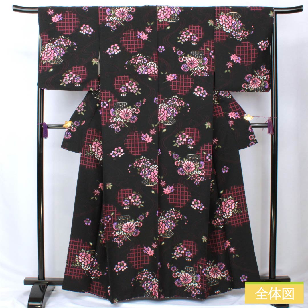 Komon (small pattern) kimono, polyester, length 163cm, sleeve length 67cm, lined, flower basket design, washable, rank A, black, product number 1115005893410