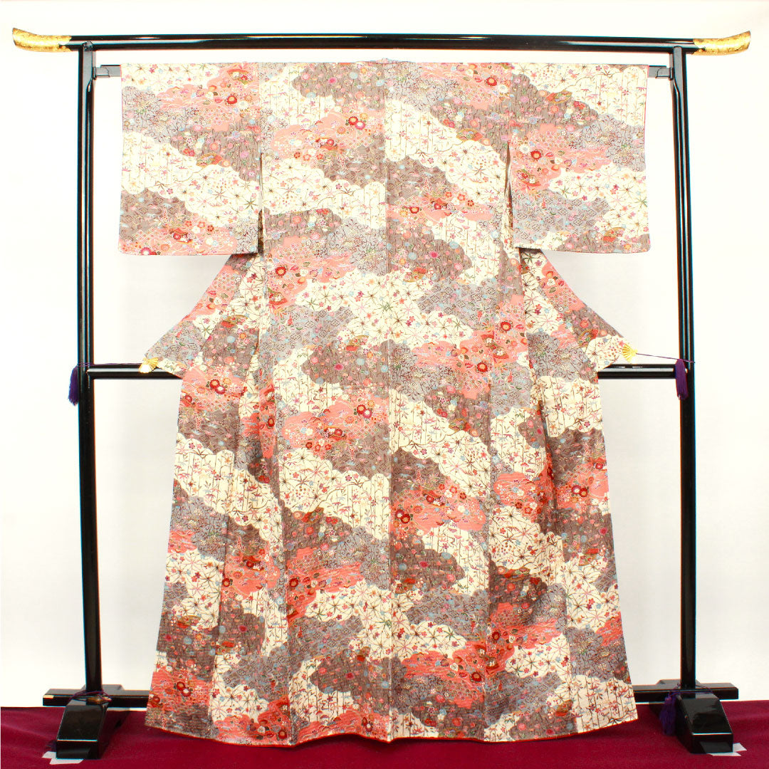 Komon, Length 164.5cm, Sleeve length 63cm, Awase, Neri-iro, Floral pattern, Pure silk, S rank, Cream color, 1115002832415