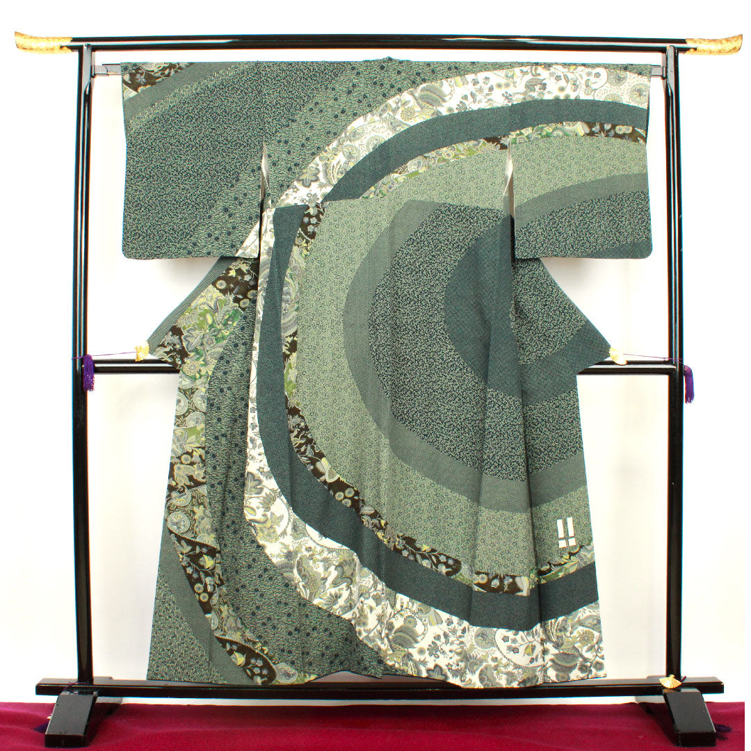 Homongi (formal kimono) Length 152.5cm Sleeve length 66cm Kazuko Iwami Shinji Hayashi Stencil-dyed Pure silk S rank Gradation 1112001982299
