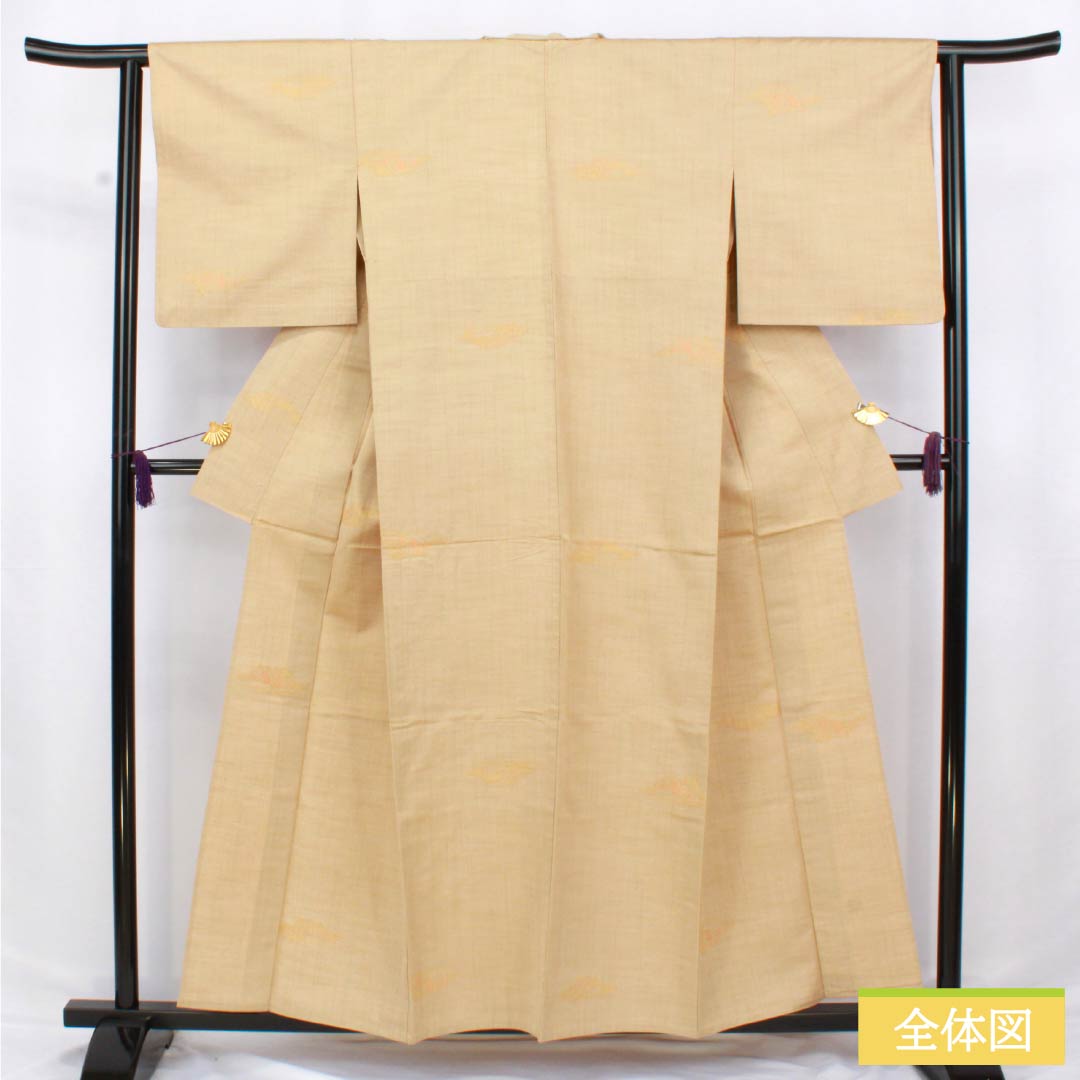 Pure silk tsumugi (pongee) kimono, Grade A, length 158cm, sleeve length 63cm, Kare-no-iro (dry field color), stripes, cloud patterns, classic pattern, single layer, beige, product number 1116004273325