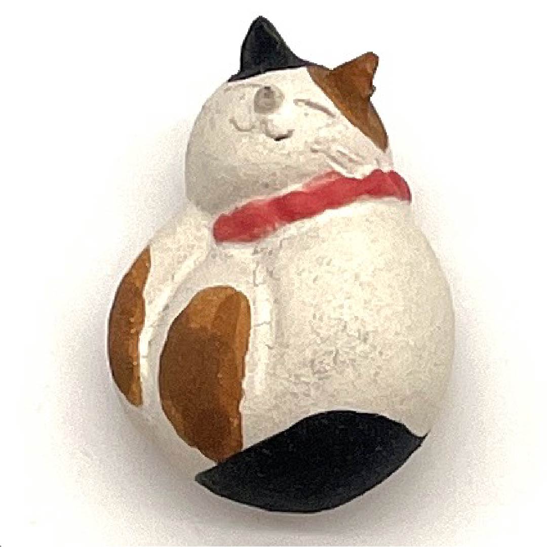 （新古品） 帯留め 陶磁器 カジュアル 生成色（きなりいろ） 信楽焼 猫 三毛猫 長さ約2.5cm 幅約3.5cm  Sランク 白系 1137000022911