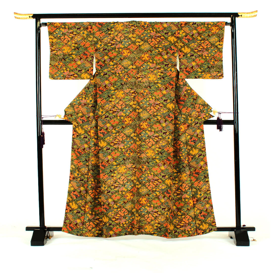 小紋 身丈162cm 裄丈67cm 袷  菱 吉祥文様  正絹 Aランク 茶系 1115001483414
