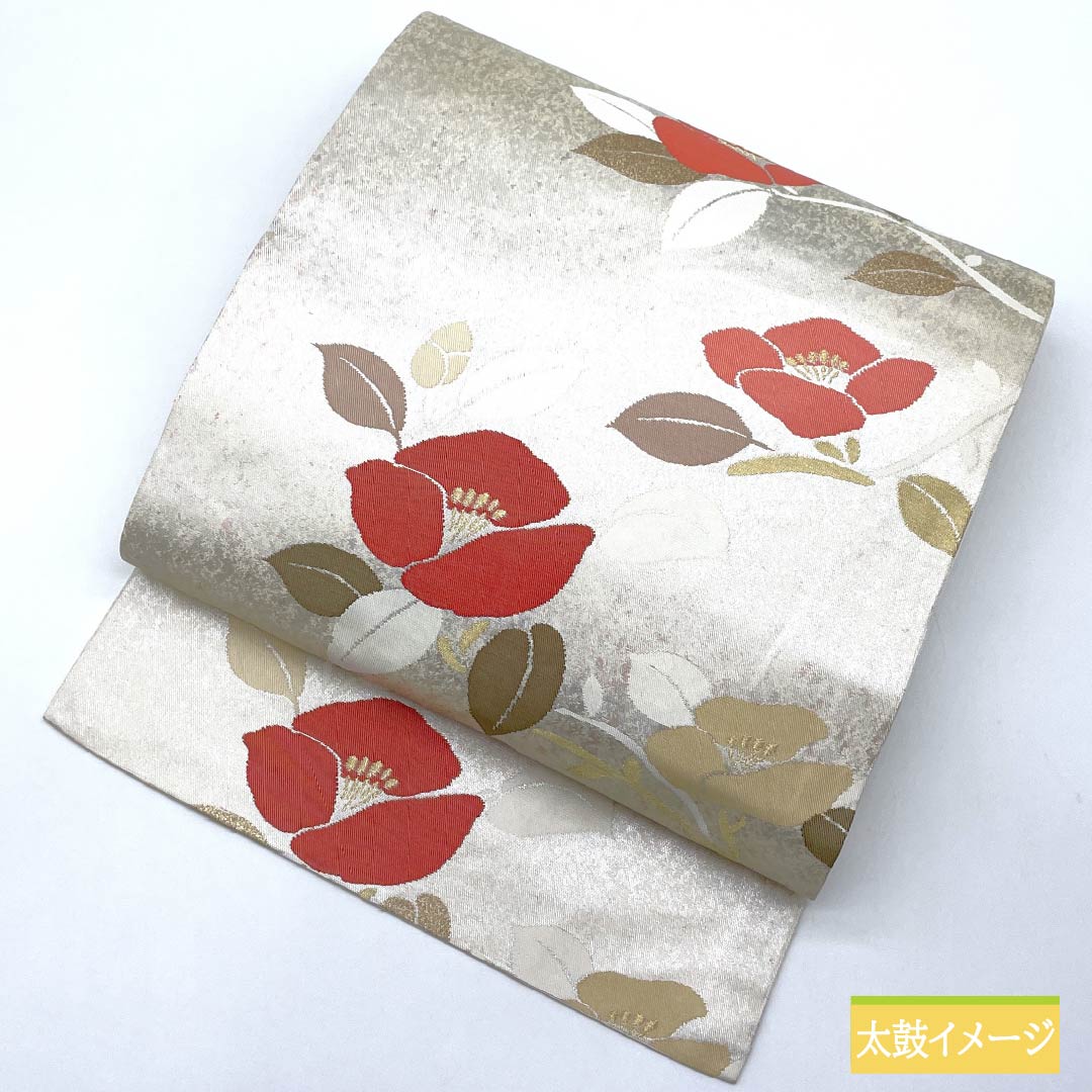 Nagoya obi, chalk-colored, Hasegawa Orimono, Shinei Saika, camellia, obi length 359cm, pure silk, S rank, six-pass, casual, silver, 1124007872322, Nagoya-made