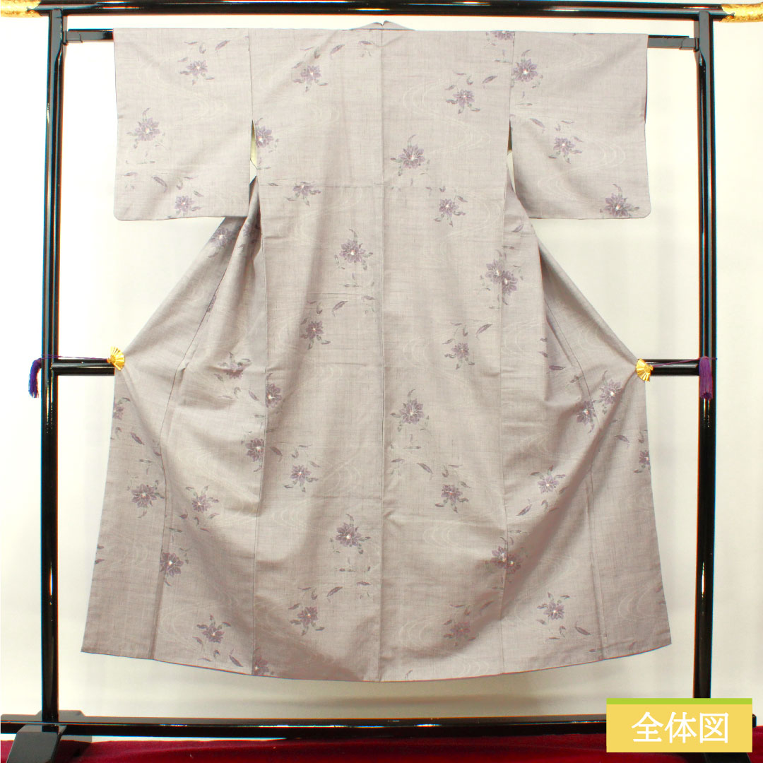 紬 正絹 身丈149.5cm 裄丈60.5cm 鈍紫色（にぶむらさきいろ） 流水 花模様 Aランク 袷 グレー系 1116003593122