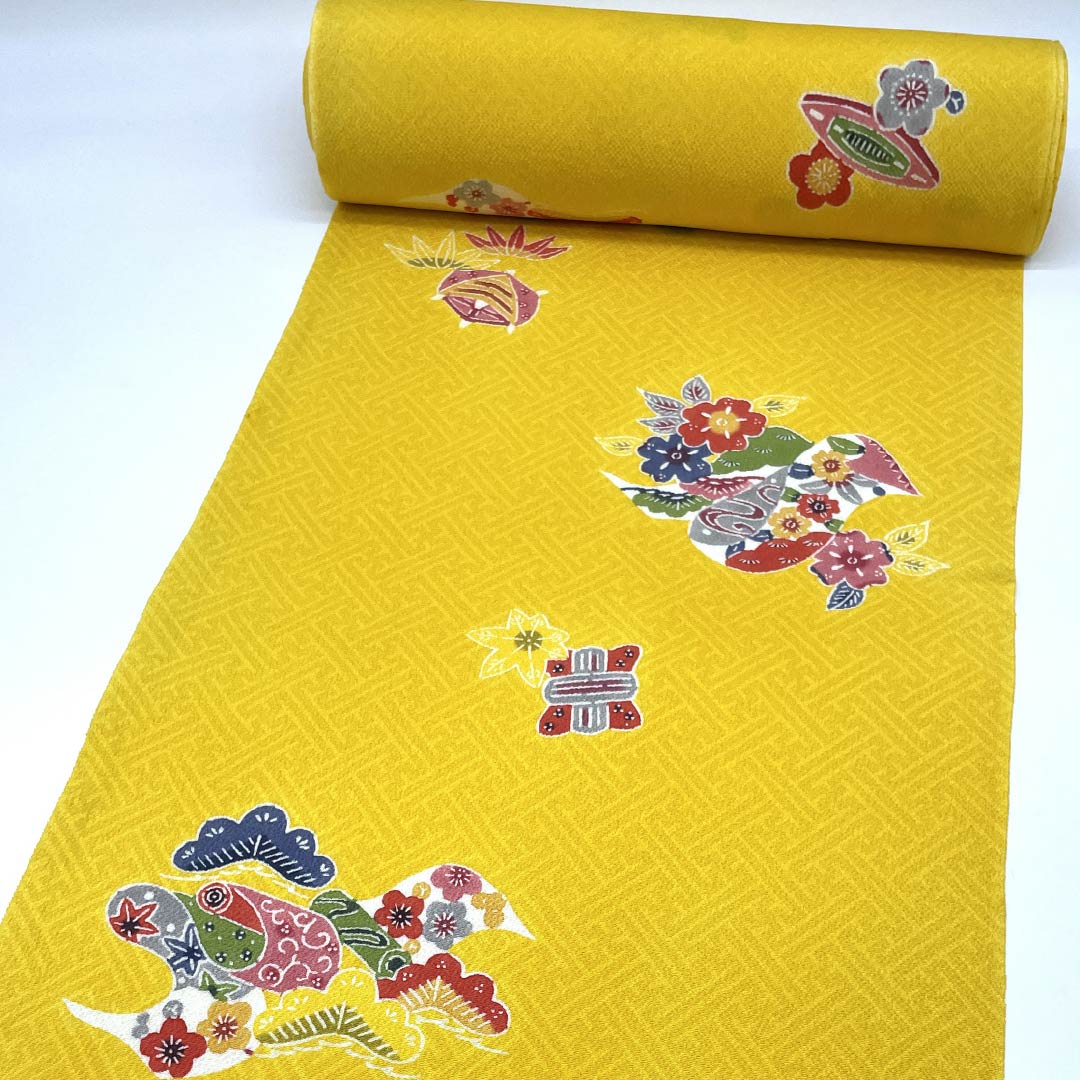 Fabric Komon Pure Silk Dark Egg Color Hama Chirimen Kuriyama Yoshisaburo Kyo Bingata New Rank Yellow 1130001211923
