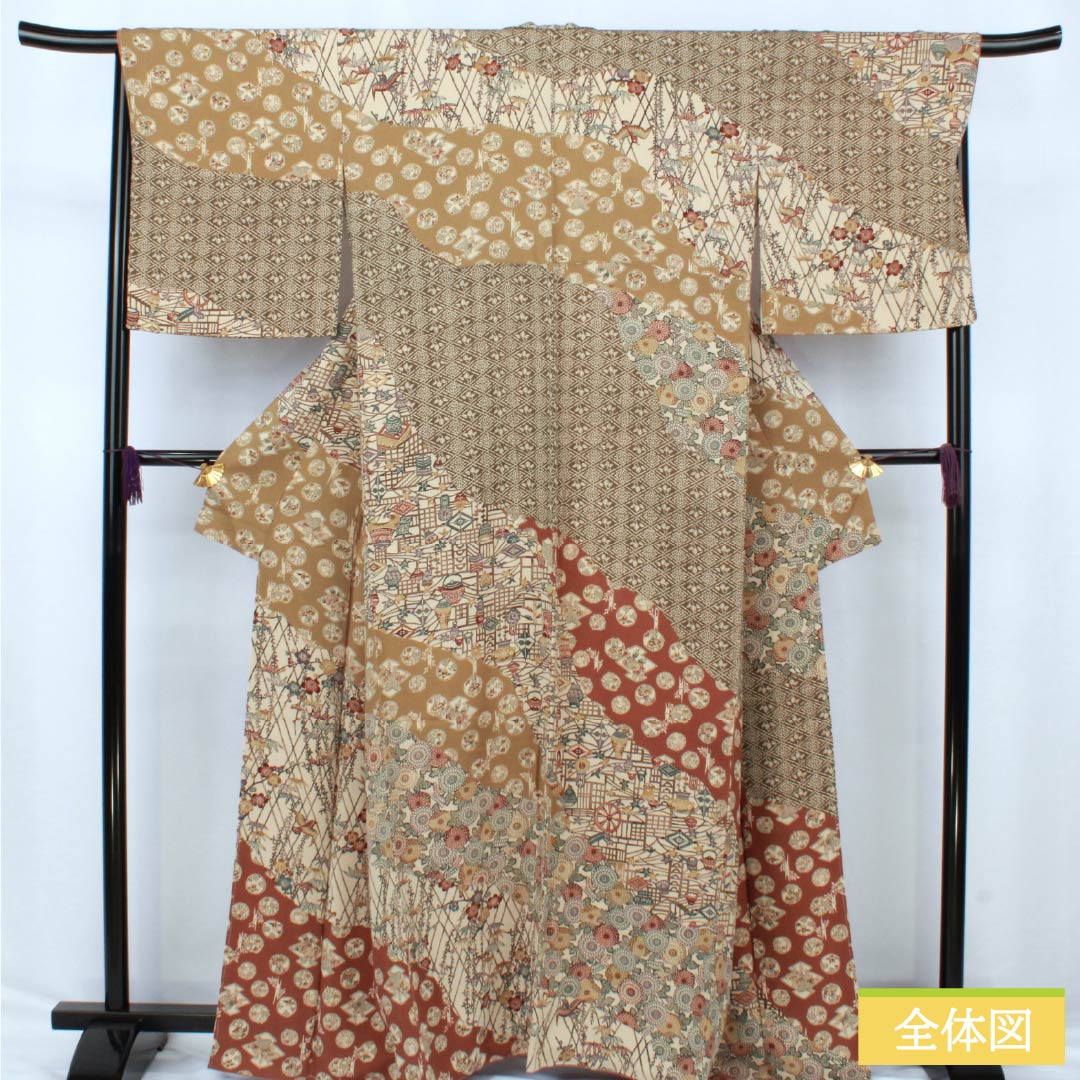 訪問着 正絹 Aランク 袷 身丈164cm 裄丈68cm 胡桃色（くるみいろ） 京紅型 吉祥文様 割付文様 古典柄 しつけ糸付き ベージュ系 1112006713425