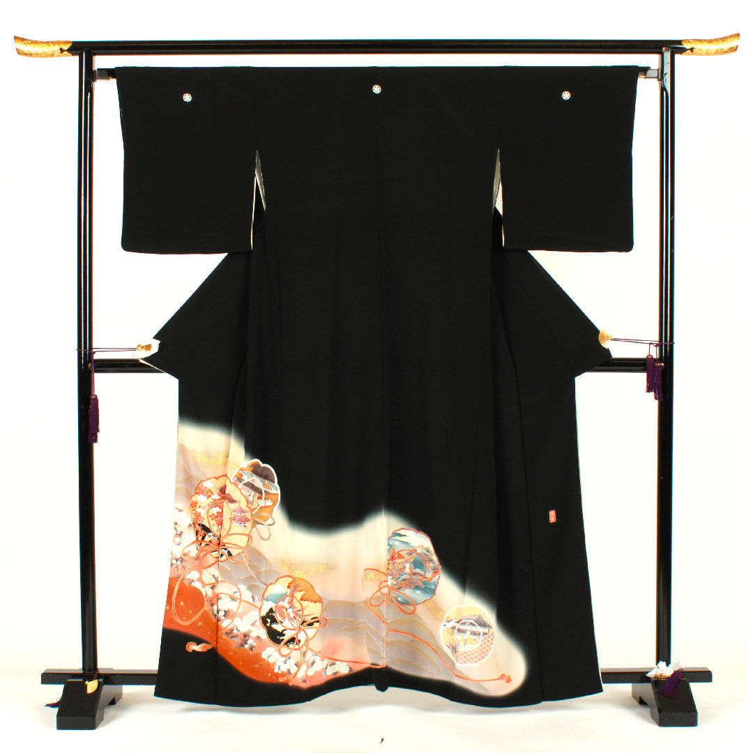 Black formal kimono, length 161cm, sleeve length 64cm, lined, Kyoto Yuzen, auspicious motif, circle with tangerines, pure silk, A rank, five crests, black, 1111000373410