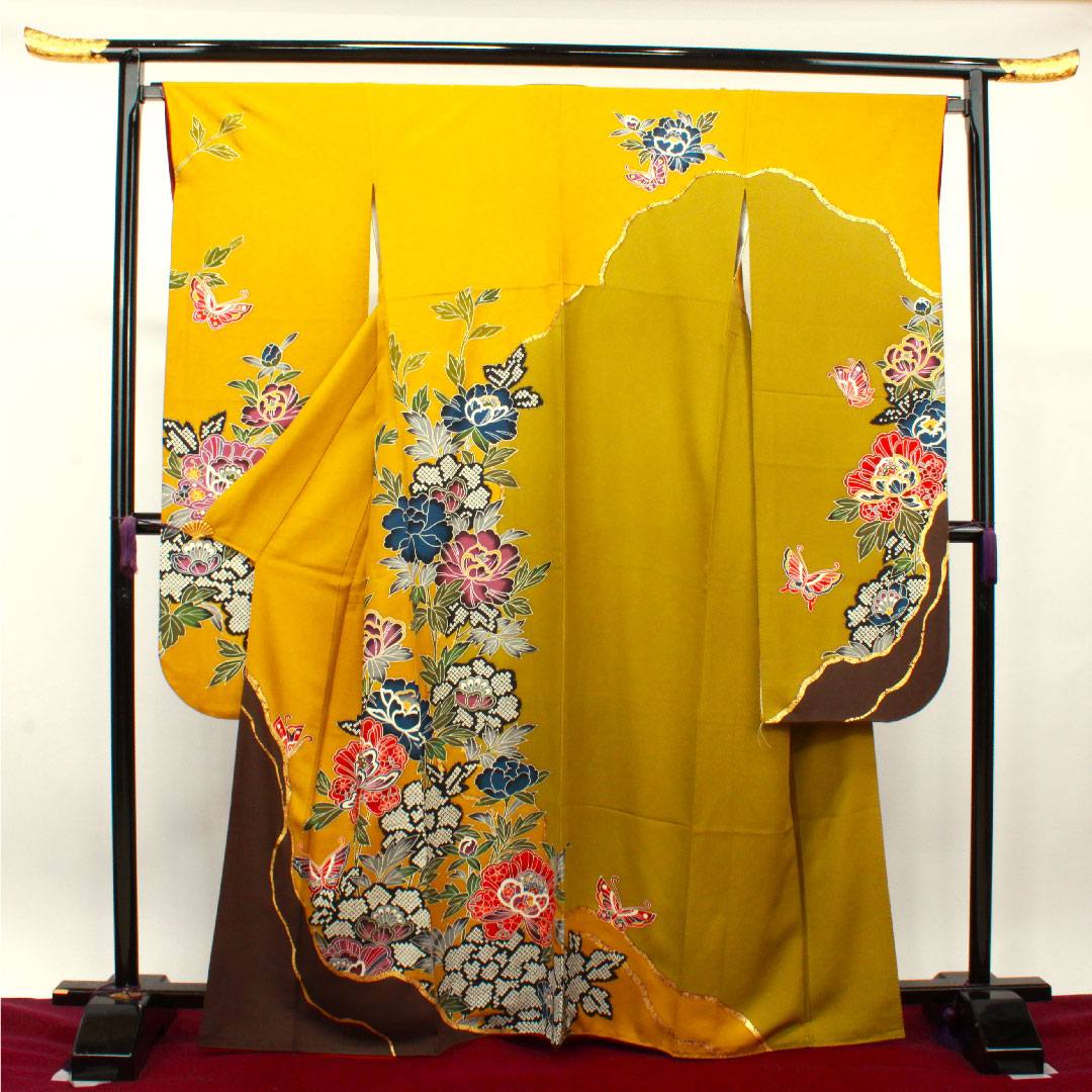 振袖 身丈164cm 裄丈66cm 袷  八丈色 京紅型 蝶 草花模様  正絹 Sランク 黄系 1113001742423