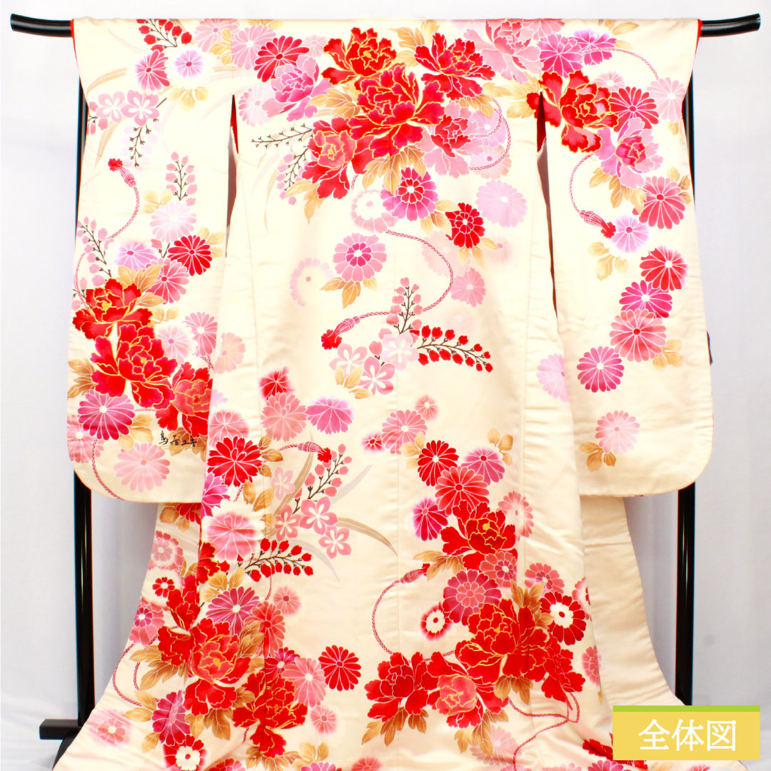 Iro-uchikake (colored kimono) made of pure silk, grade A, length 195cm, sleeve length 67.5cm, featuring a torii gate, chrysanthemums, and cherry blossoms, lined, cream-colored, product number 1110001013915