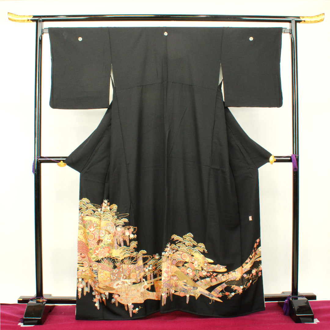 黒留袖 身丈164.5cm 裄丈63cm 袷 京友禅 吉祥文様 九枚笹 正絹 Sランク 五つ紋 黒系 1111000612410