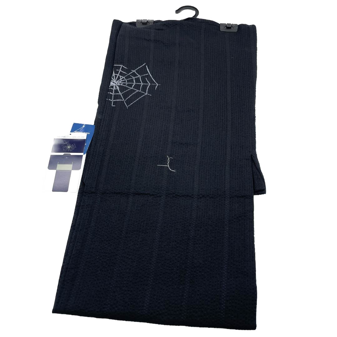 （新品）メンズ浴衣 木綿 NEWランク 身丈150cm 裄丈69cm 黒色（くろいろ） MDeen 蜘蛛の巣 単衣 黒系 1138000461310