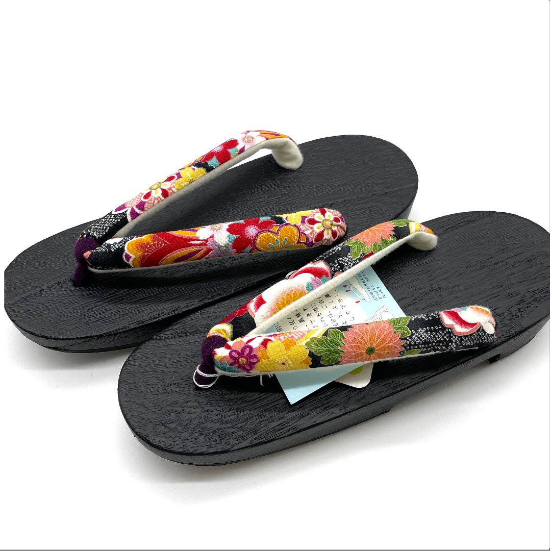 （新品未使用品）下駄 菊 桜 XLサイズ 黒系 NEWランク 1122001131510