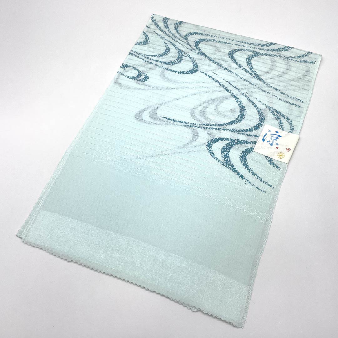 （新品）帯揚げ 正絹 セミフォーマル 淡水色（うすみずいろ） 夏物 流水 古典柄 長さ約168cm 幅約28.5cm NEWランク 水色系 1136000851924