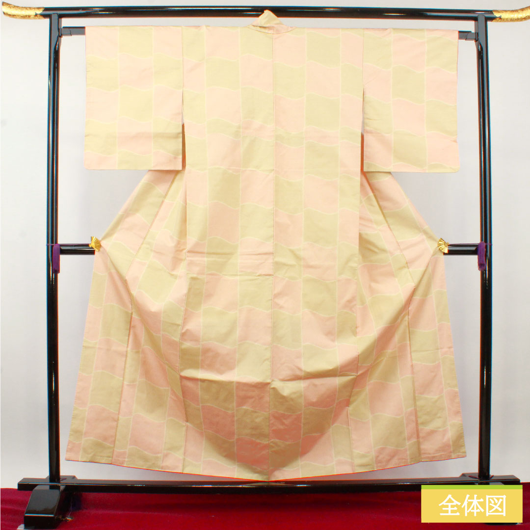大島紬 正絹 身丈159.5cm 裄丈63.5cm  緯総絣 抽象模様 Sランク 袷 グラデーション系 1116003222399