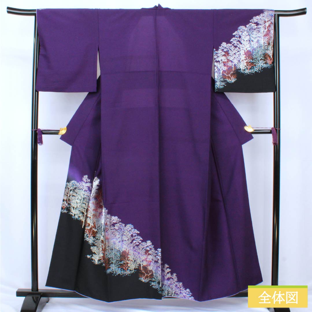 訪問着 ポリエステル Aランク 胴抜き 身丈157.5cm 裄丈65.5cm 菫色（すみれいろ） 金彩加工 風景模様 紫系 1112006393320