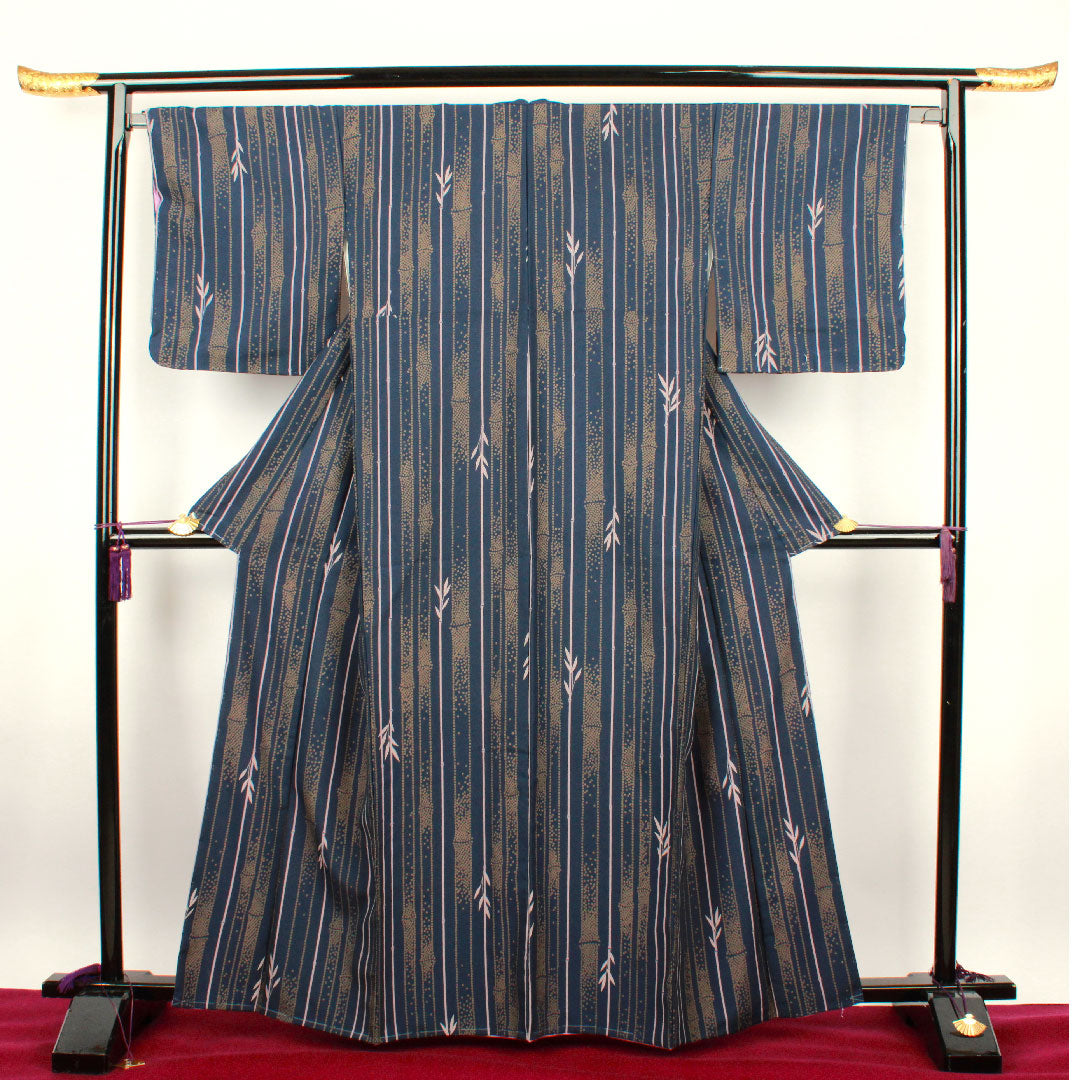 小紋 身丈163cm 裄丈67.5cm 袷  紺青色 洗える着物 竹  ポリ Sランク 紺系 1115002112418