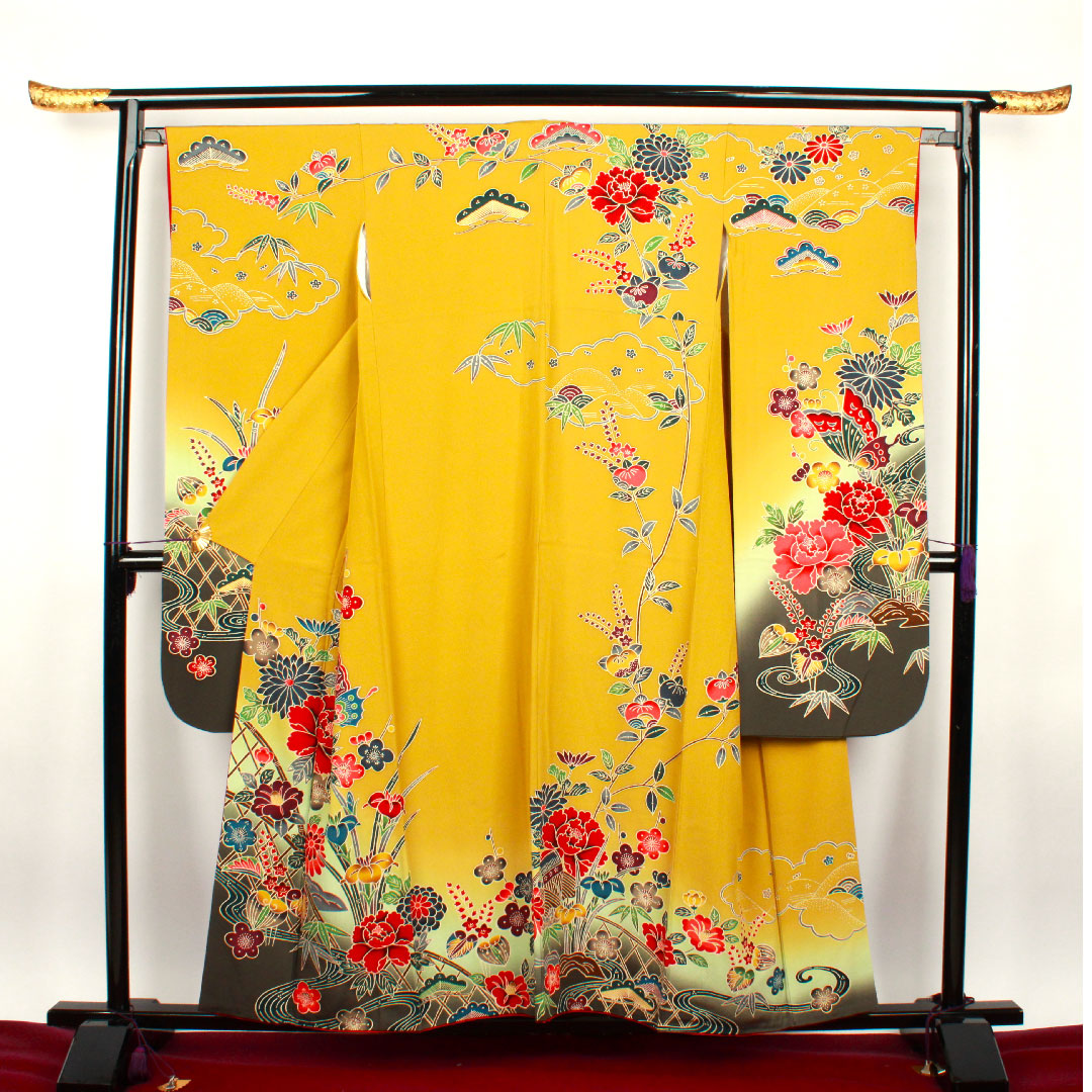 Long-sleeved kimono, length 155.5cm, sleeve length 64.5cm, lined, mustard color, Kyoto Bingata, floral pattern, pure silk, A rank, yellow, 1113000893323
