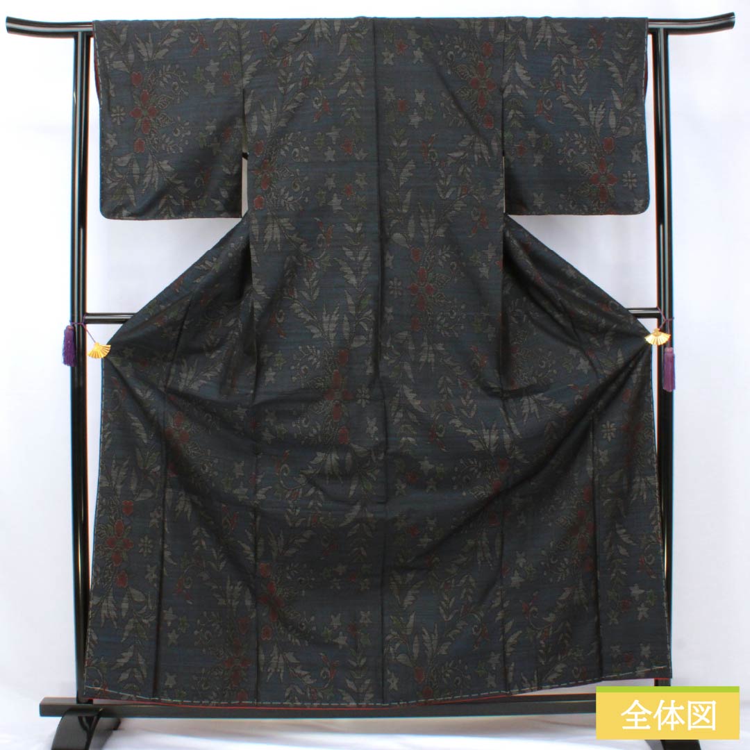 Pure silk tsumugi (pongee) - S rank, length 164.5cm, sleeve length 60.5cm, Oshima tsumugi with a double horizontal kasuri pattern and floral motifs, lined, navy blue, product number 1116004602418