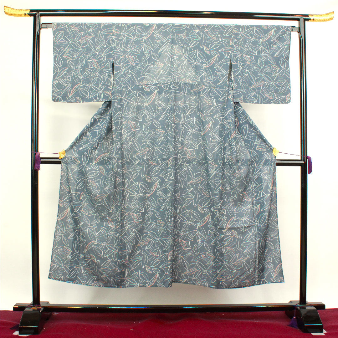 Summer pure silk komon kimono, length 146cm, sleeve length 66.5cm, Minato gray, abstract pattern, silk, A rank, gray, 1132000813122