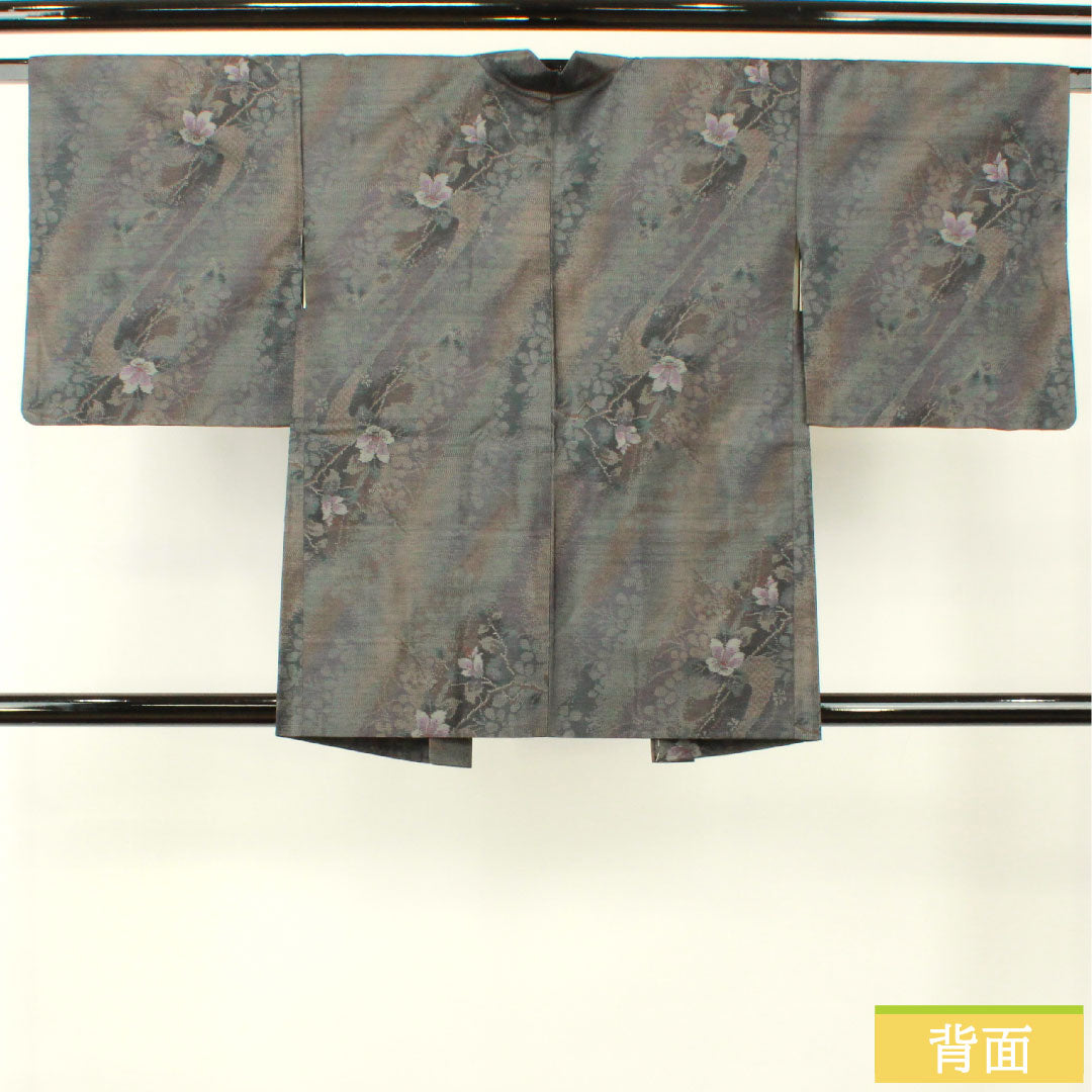 Haori, pure silk, length 80.5cm, sleeve length 63cm, Oshima Tsumugi, weft-total kasuri, floral pattern, S rank, lined, gray, 1117001172922