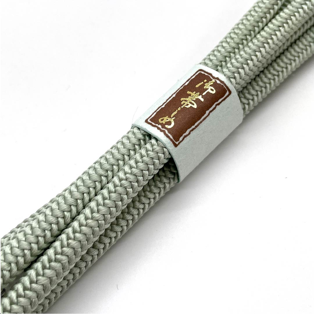 （新古品） 帯締め 正絹 四分紐 薄浅葱色（うすあさぎいろ） 丸ぐけ 新古品  長さ約153cm 幅約0.7cm カジュアル Sランク 緑系 1135001242919