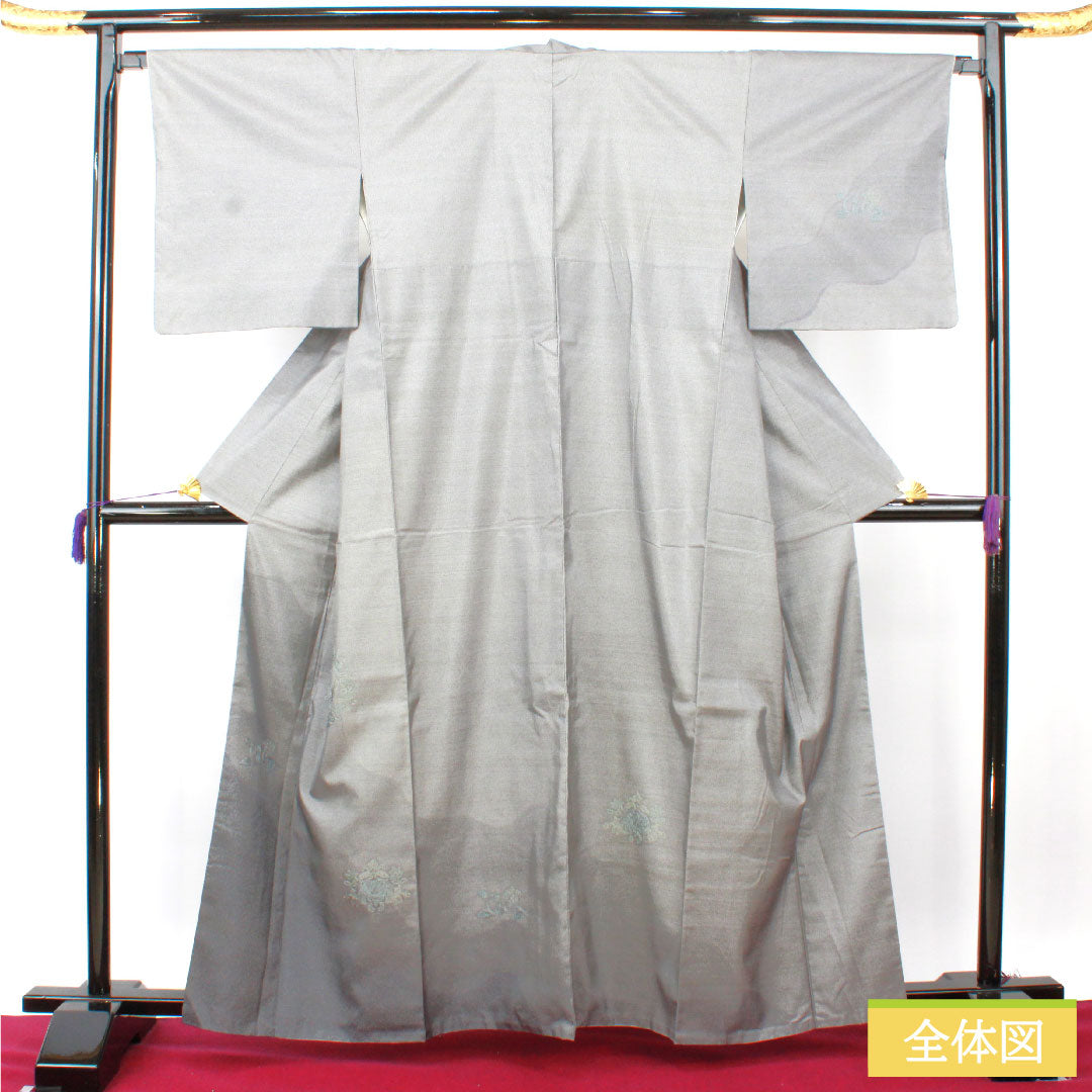 訪問着 正絹 袷 身丈162.5cm 裄丈66.5cm 錫色（すずいろ） 大島紬地 刺繍 抽象模様 Sランク グレー系 1112004582422