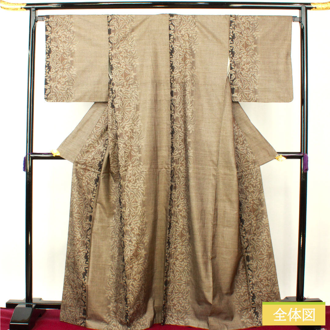 紬 正絹 身丈169cm 裄丈67cm 大島紬 9マルキ 草花模様 Aランク 袷 茶系 1116003603514