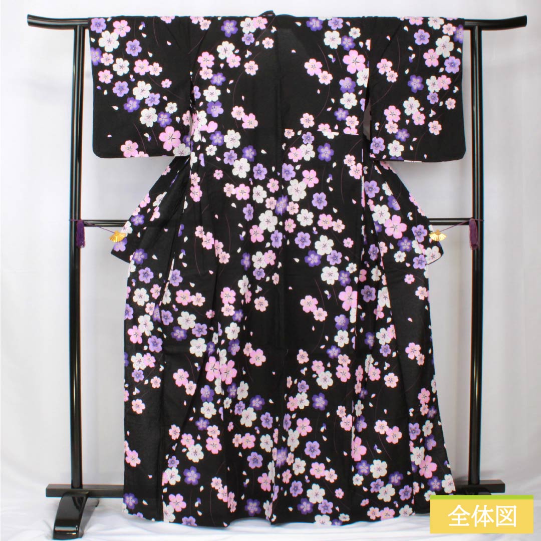 浴衣 木綿 身丈166.5cm 裄丈62.5cm Sランク 単衣 黒系 桜 1118005932510