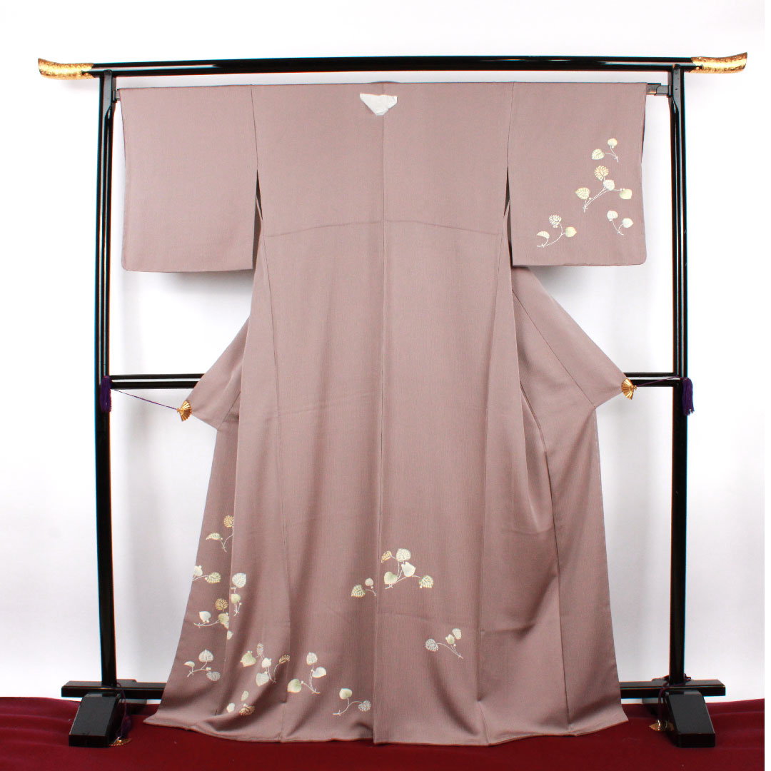 Homongi (formal kimono) Length 164cm Sleeve length 67cm Cherry gray Kyo-Yuzen Aoi Yin ring with thin medium sword Katabami Pure silk S rank Gray 1112001772422