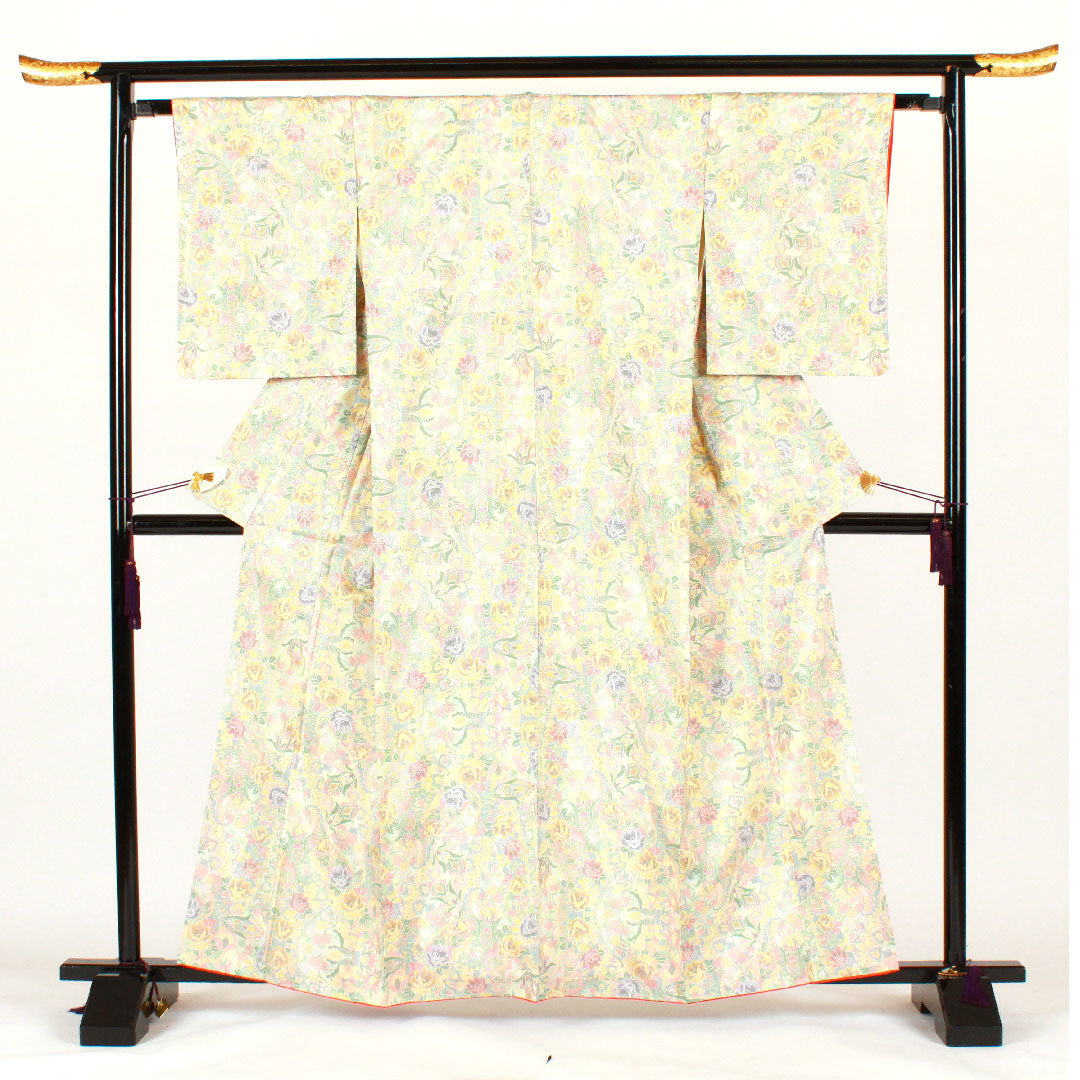 Oshima Tsumugi, Length 162.5cm, Sleeve length 63.5cm, Floral pattern, Pure silk, B rank, Lined, White, 1116001514411