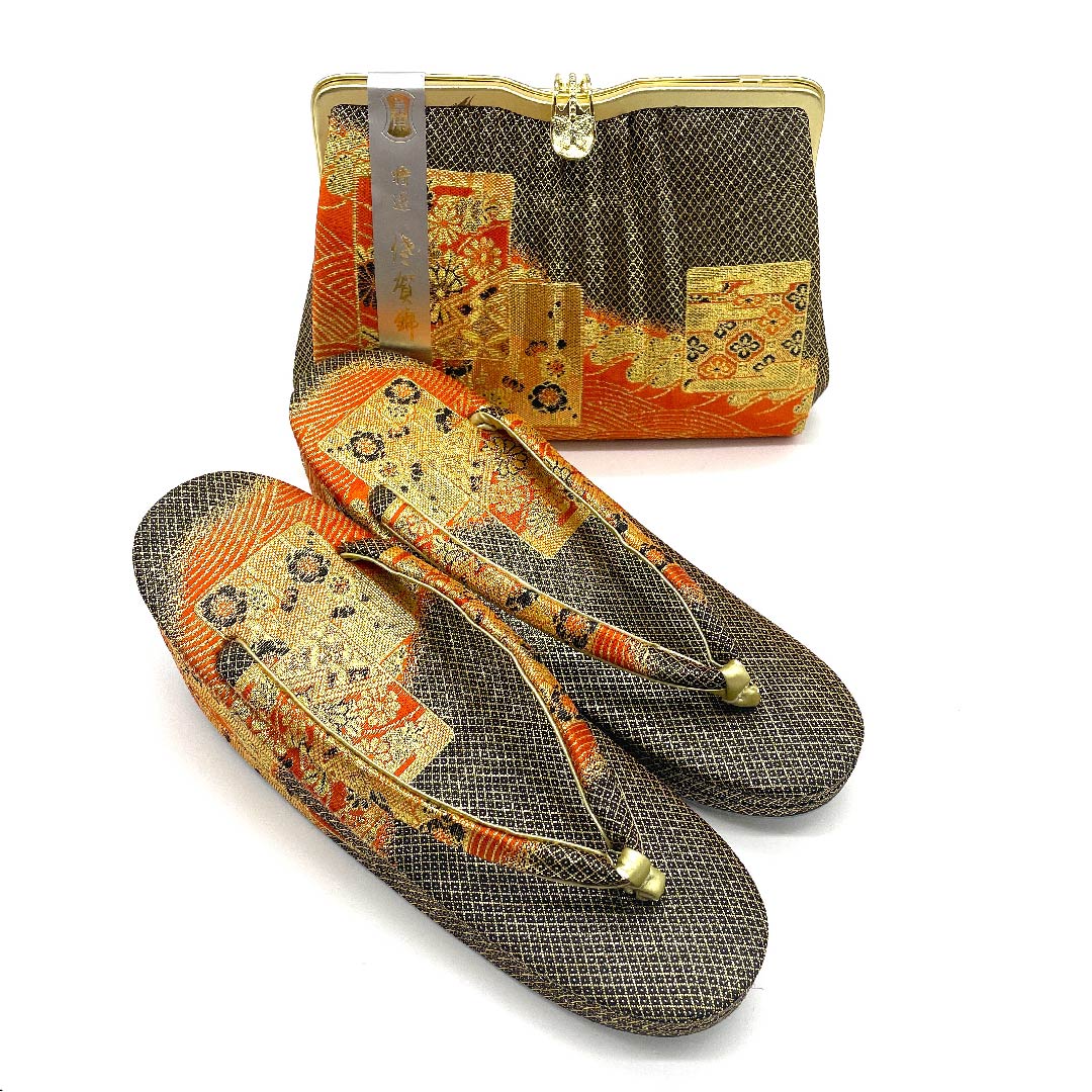 (New old stock) Formal sandal and bag set, silver-vermilion, unused, Saga Nishiki, three-layer core, size M, vermilion, A rank, 1133000013316