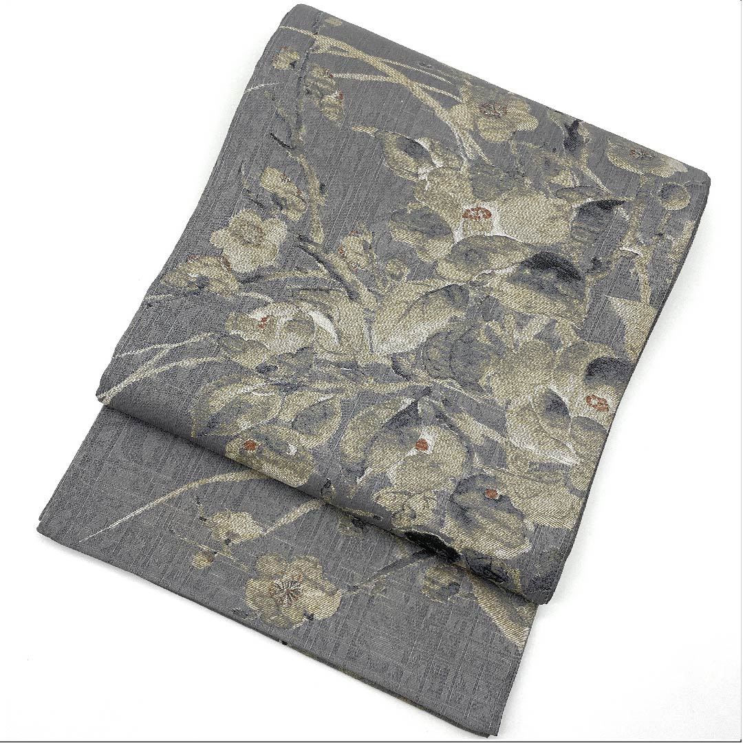Fukuro obi (light dull color) with plum blossom, dew grass and checkered pattern, by an artist, obi length 432cm, pure silk, rank S, point pattern, casual, gray, 1123008902322