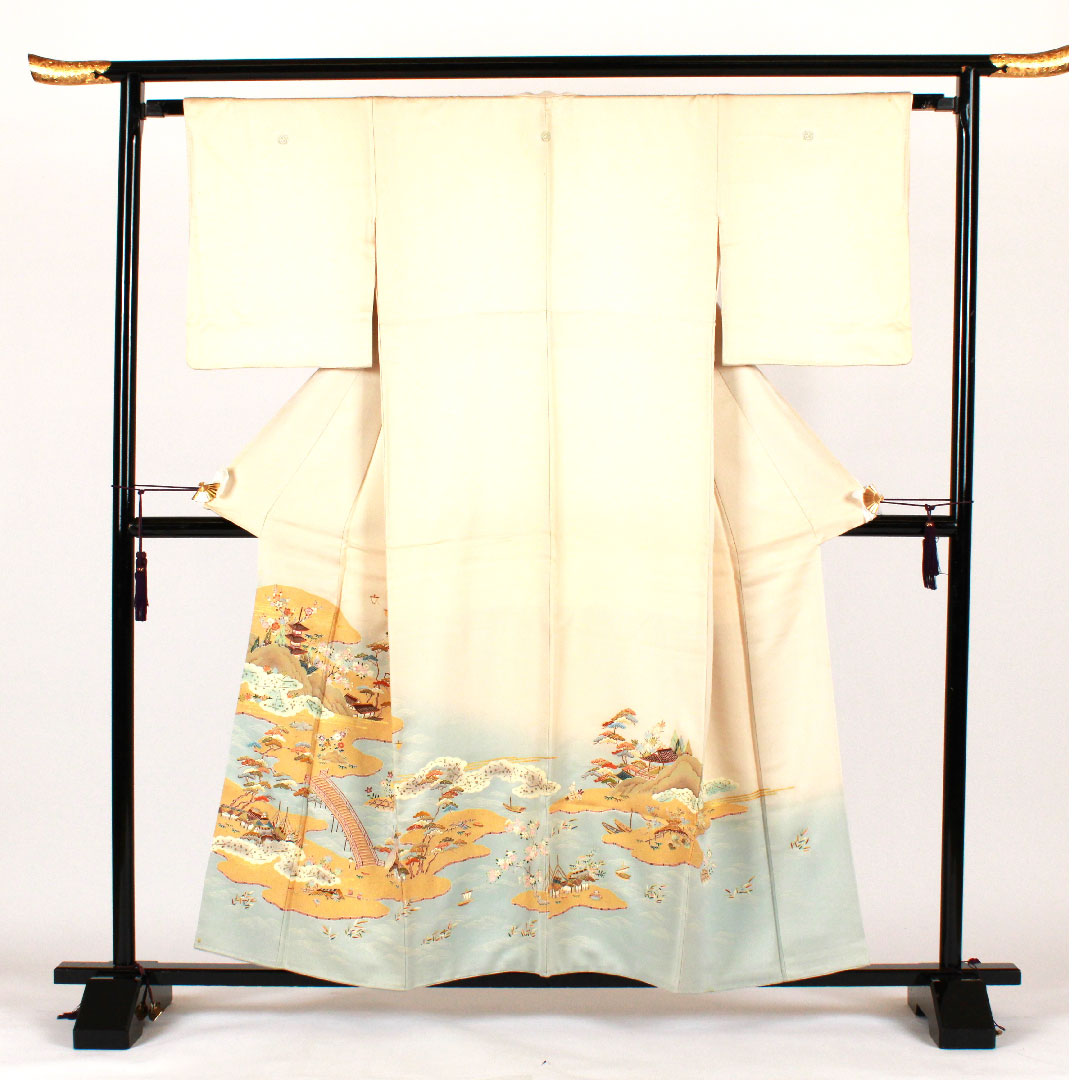 Colored Tomesode, Length 157cm, Sleeve Length 64cm, Lined, Tokyo Yuzen, Pure Silk, B Rank, Three Crests, Cream Color, 1111000284315