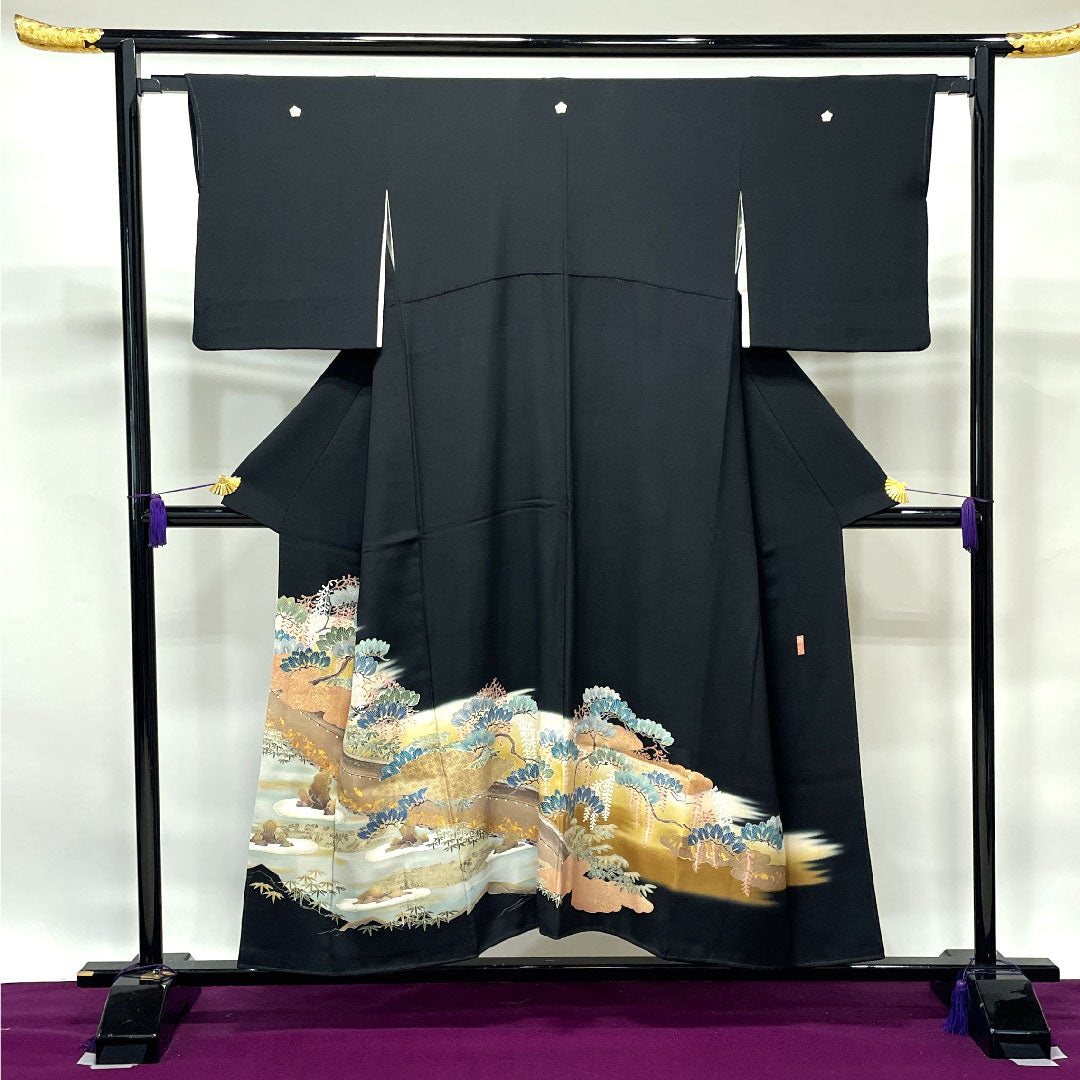 Black formal kimono, length 152cm, sleeve length 63cm, lined, artist's work, Kyoto Yuzen, rock garden pattern, bellflower, pure silk, A rank, five crests, black, 1111000923210