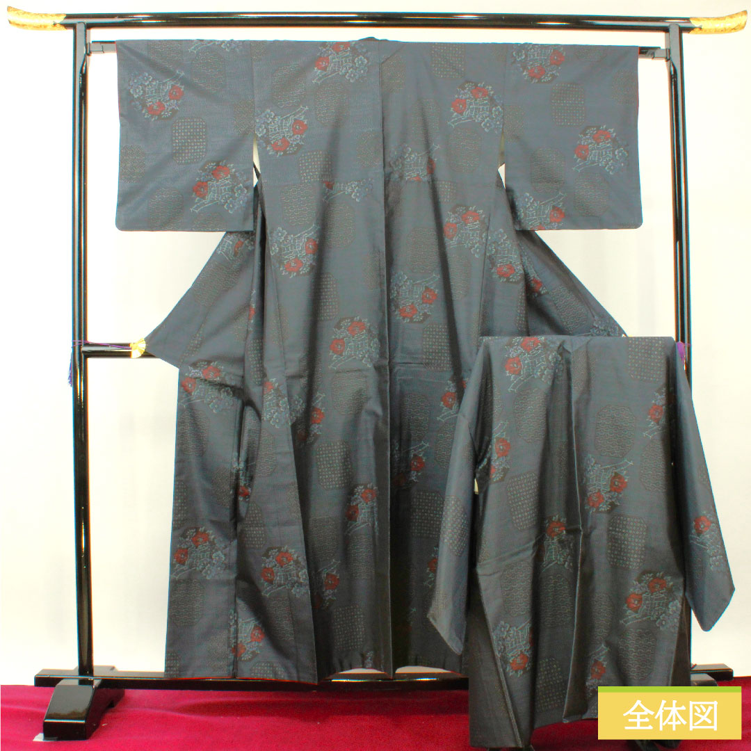 Oshima Tsumugi silk Length 157cm Sleeve length 64.5cm Ensemble S rank Awase Navy 1116003242318