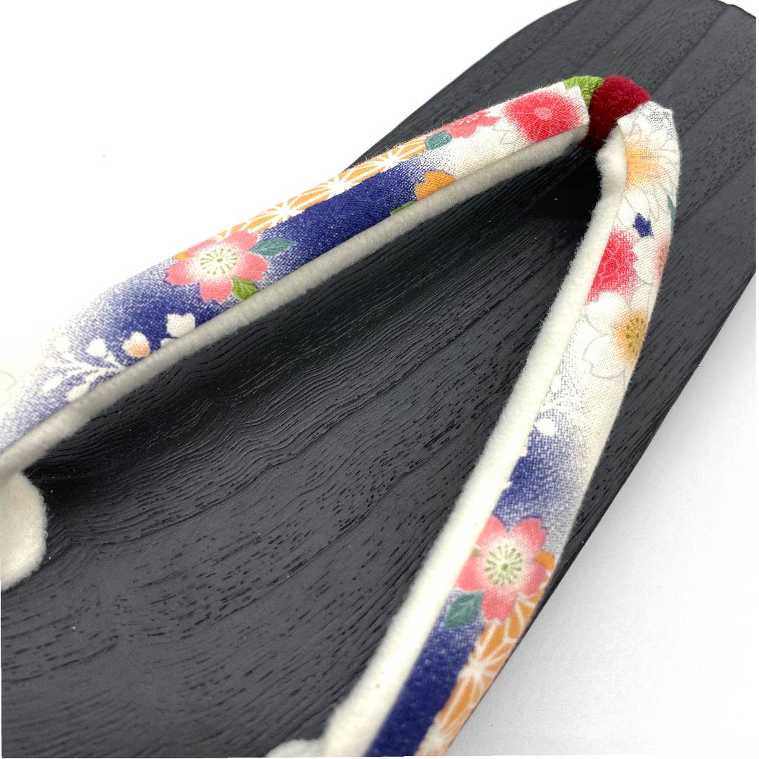 （新品未使用品）下駄 菊 桜 麻の葉 XLサイズ 黒系 NEWランク 1122000991510