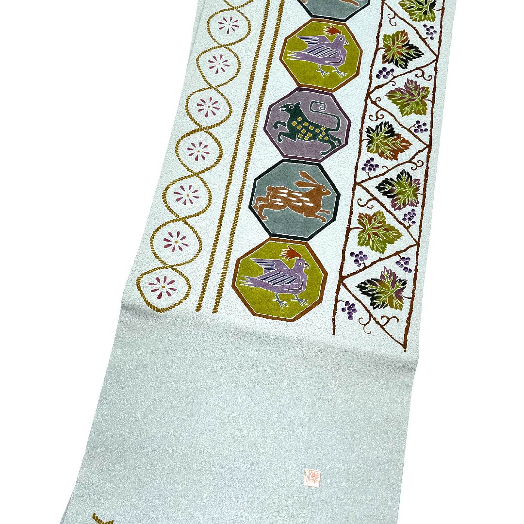 Nagoya obi, blue and white porcelain, artist's work, stencil dyeing, animal pattern, grape pattern, obi length 374cm, pure silk, S rank, point pattern, casual, blue, 1124005182317, Nagoya tailoring
