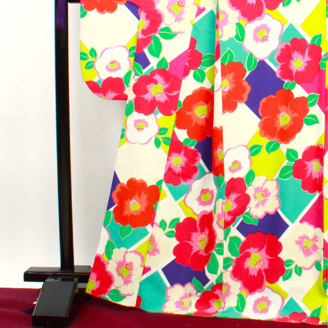 Long-sleeved kimono, length 174.5cm, sleeve length 69.5cm, lined, washable, camellia, poly, S rank, gradation, 1113001422699