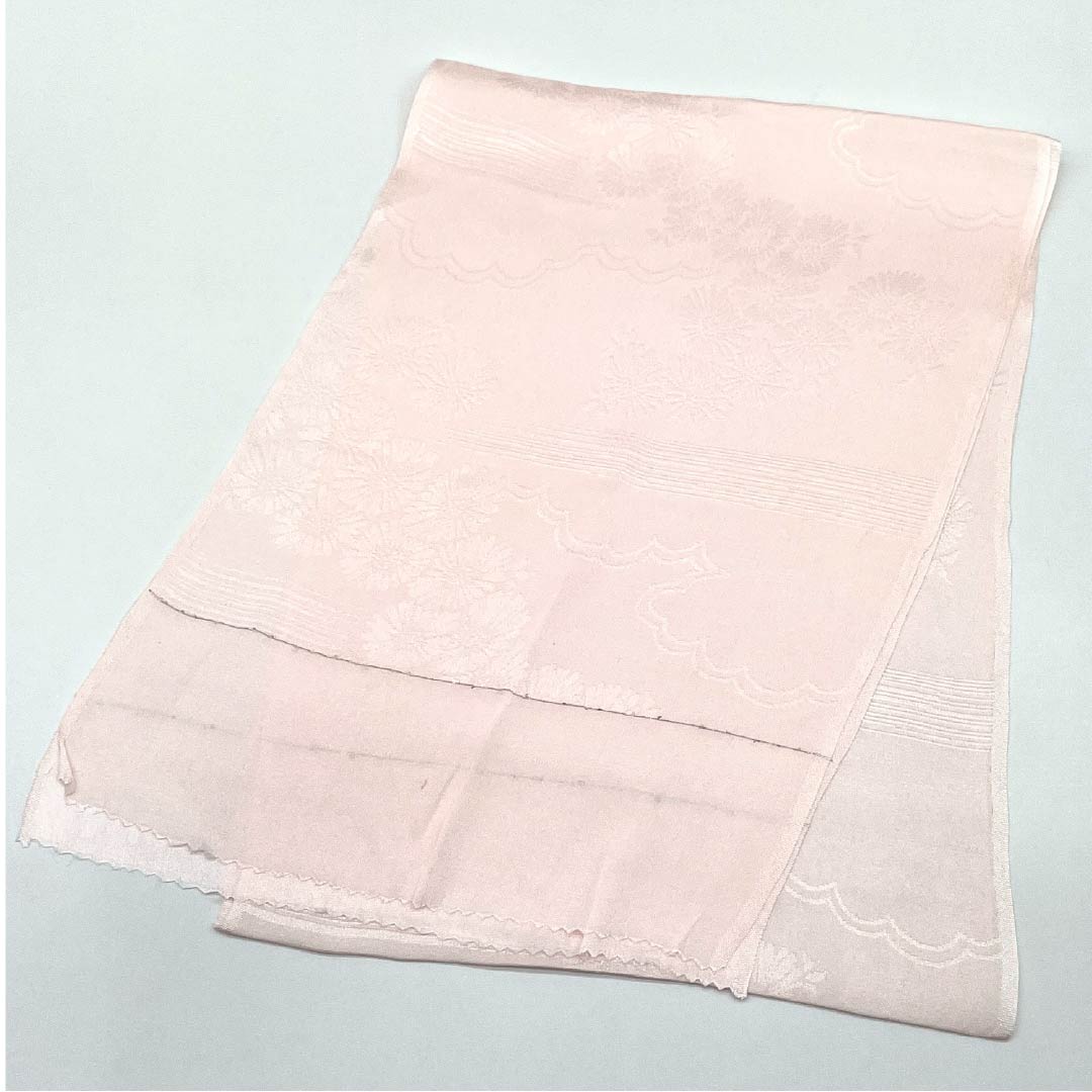 帯揚げ 正絹 フォーマル 薄桜色（うすざくらいろ） 古典柄 雲どり 花 長さ約148cm 幅約26cm Sランク ピンク系 1136000352913
