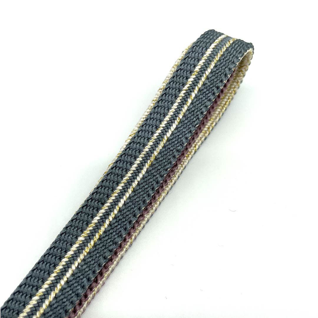 （新古品） 帯締め 正絹 四分紐 錆納戸色（さびなんどいろ） 手組紐 金銀糸 新古品 長さ約164cm 幅約1.5cm セミフォーマル Sランク グラデーション系 1135000092999