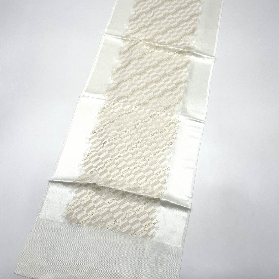 Obiage Silk A-Rank Formal White Geometric Pattern For Tomesode Length approx. 167cm Width approx. 30.5cm White family 1136004613911