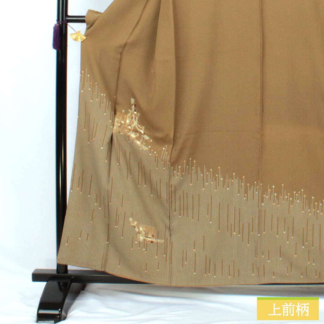 Homongi (visiting kimono) made of pure silk, rank B, lined, length 158.5cm, sleeve length 66cm, mulberry dyed, with one crest, three pine trees, and a noshi (gift wrapping) design, plum and chrysanthemum motifs, brown, product number 1112007324314