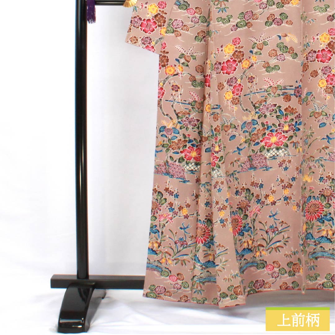 小紋 正絹 身丈160cm 裄丈64cm 袷 嵯峨鼠色（さがねずいろ） 琉球紅型調 草花模様 Sランク ベージュ系 1115005662425