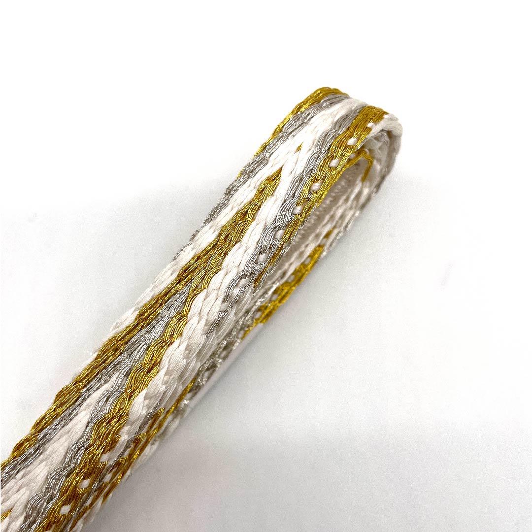 （新古品） 帯締め 正絹 四分紐 白色 五嶋紐 江戸組紐 金属糸使用 長さ約165cm 幅約1.5cm フォーマル Sランク 白系 1135000482311
