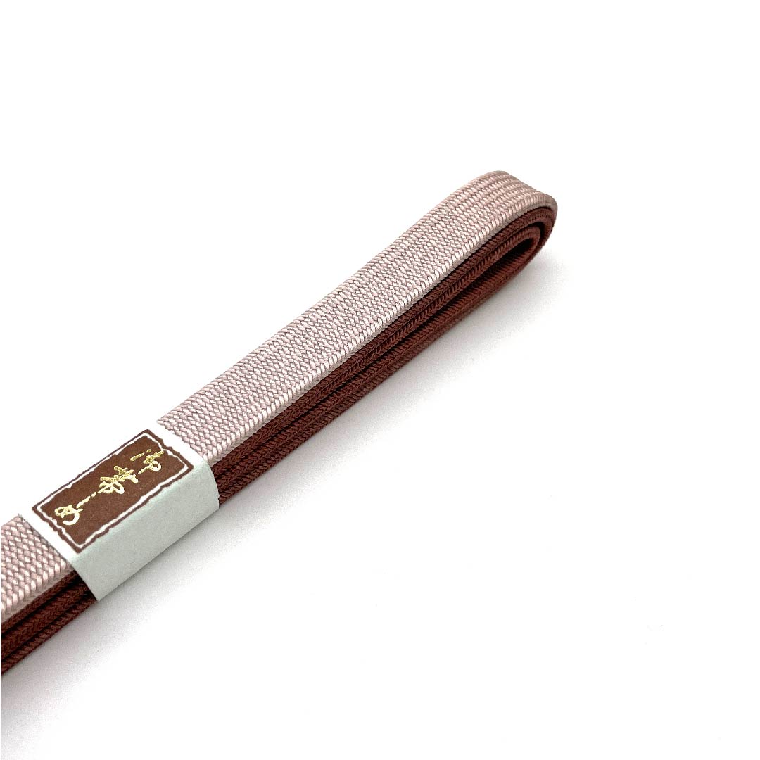 （新古品） 帯締め 正絹 四分紐 栗梅色（くりうめいろ） 蒼白色色（そうはくしょくいろ） 翠嵐工房 新古品 長さ約165cm 幅約1.2cm カジュアル Sランク 紫系 1135002062320