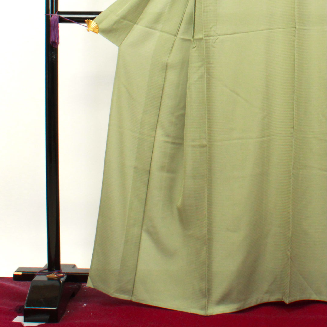 Summer pure silk plain color Length 165cm Sleeve length 65.5cm Koji dust color Plain color Silk A rank Green 1132001503519