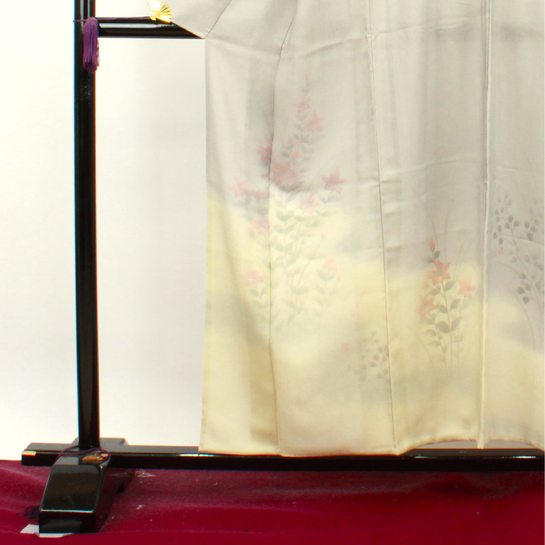 夏物 正絹 訪問着 身丈157cm 裄丈63.5cm 雲井鼠色（くもいねずいろ） 草花模様 二重紗 Aランク グレー系 1132001543322