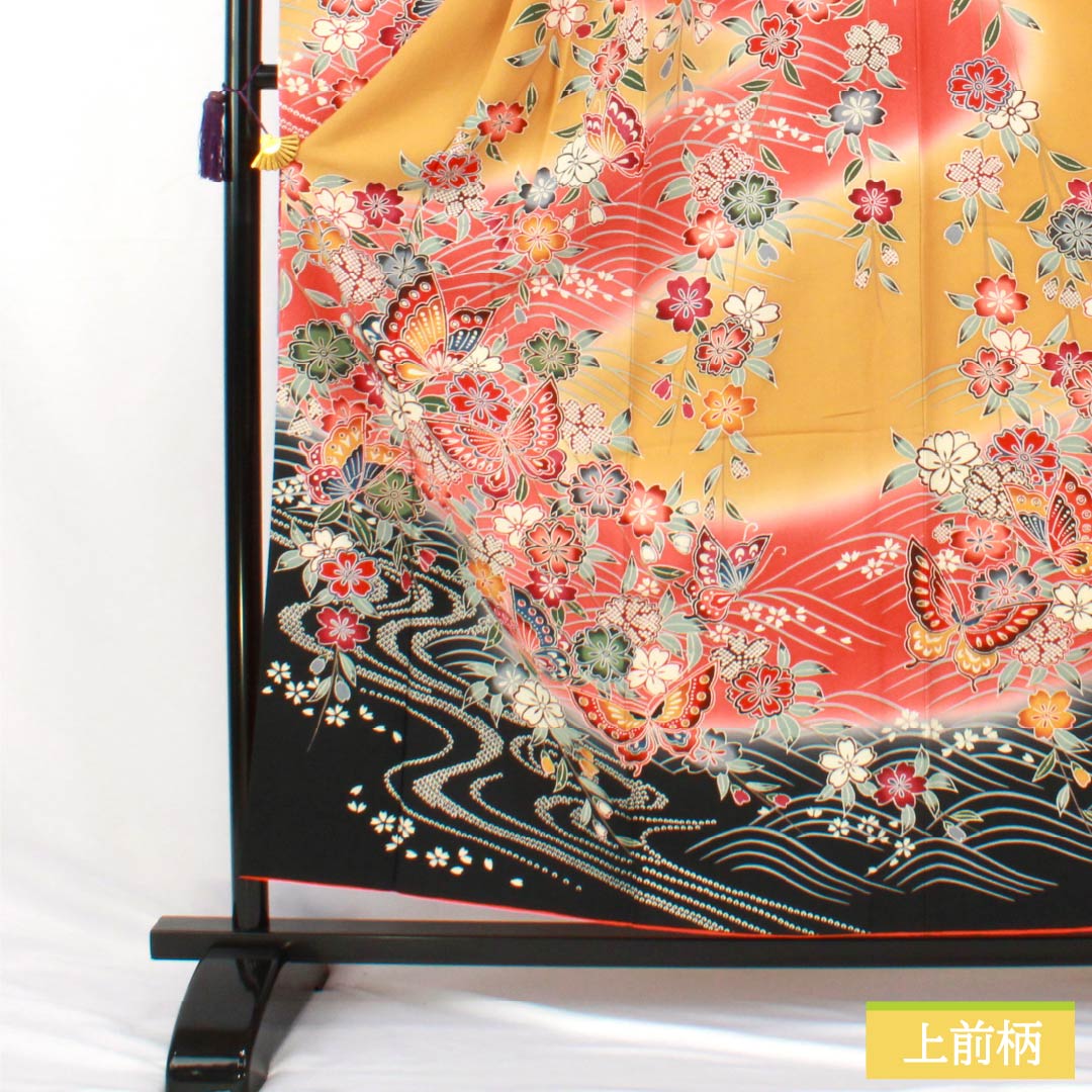 振袖 正絹 Sランク 身丈157cm 裄丈62cm 袷 小麦色（こむぎいろ） 京紅型 吉祥文様 蝶 花 流水 橙系 1113002882326